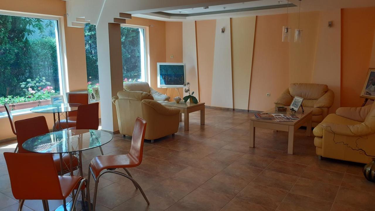 Motivi Hotel Saints Constantine and Helena Exterior foto